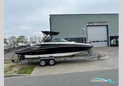 Crownline E4 Bowrider Motorboat 2015, with Mercruiser engine, The Netherlands