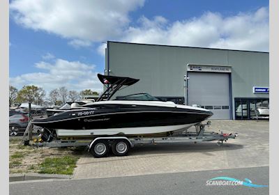 Crownline E4 Bowrider Motorboat 2015, with Mercruiser engine, The Netherlands