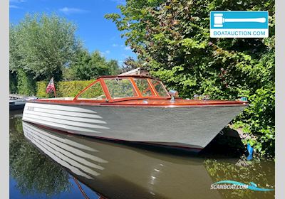 Cruisers Inc. Barnegat Motorboat 1967, with Mercruiser engine, The Netherlands