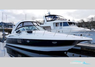 Cruisers Yachts 420 Express Motorboat 2007, with Volvo Penta D6-370 - Ips500 engine, United Kingdom
