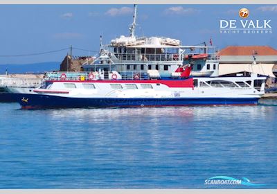 Day Passengers Ship Alexander Green 80 Motorboat 1980, with Daewoo engine, Greece