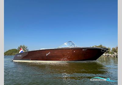 De Boesch 680 Costa Brava de Luxe (Gedupliceerd) Motorboat 1989, with Crusader engine, The Netherlands