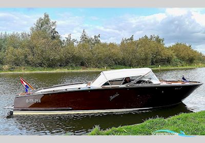 De Boesch 680 Costa Brava de Luxe (Gedupliceerd) Motorboat 1989, with Crusader engine, The Netherlands