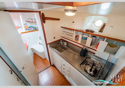 De Vries 1200 Motorboat 1950, with Volvo Penta MD 50A engine, The Netherlands