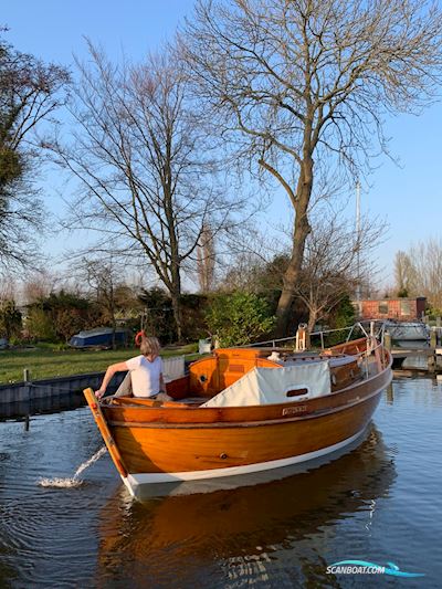 De Vries Lentsch 800 Motorboat 1967, with Sole engine, The Netherlands