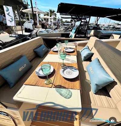 Eolo 9 Motorboat 2024, with Suzuki DF 300 engine, Italy