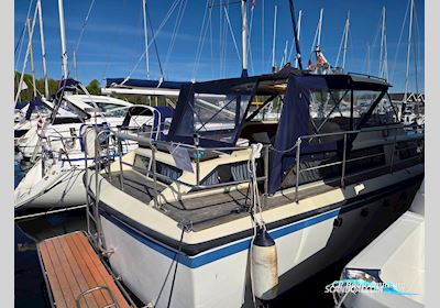 Exotic 32 Deluxe Motorboat 1980, with Ford Lehman engine, Denmark