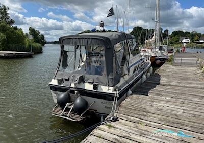 Fairline 32 Phantom Motorboat 1986, with Hyundai S250S Marine Diesel engine, Germany