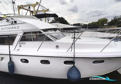 Fairline 40 Flybridge Motorboat 1987, with Volvo Penta TAMD engine, The Netherlands