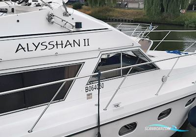 Fairline 40 Flybridge Motorboat 1987, with Volvo Penta TAMD engine, The Netherlands