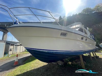 Fairline Corniche Motorboat 1989, with Volvo GM 6.2 engine, United Kingdom