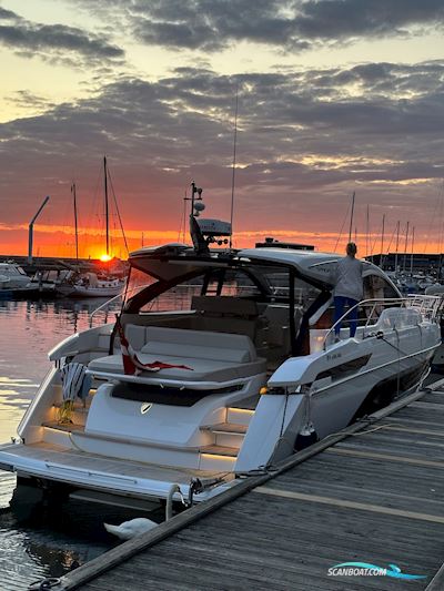 Fairline F45 Targa Open. Motorboat 2020, with Volvo Penta engine, Denmark