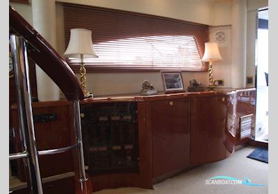 Fairline Squadron 55 Motorboat 2001, with Volvo Penta  D12 engine, United Kingdom