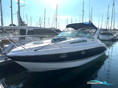 Fairline Targa 30 Motorboat 2000, with Volvo Penta engine, United Kingdom
