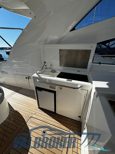 Fairline Targa 47 GT Motorboat 2006, with Volvo Penta D9 engine, Croatia