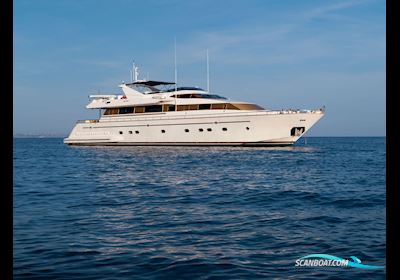 Falcon 100 Motorboat 2001, with Mtu engine, Spain