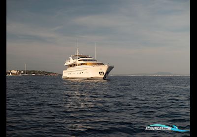 Falcon 100 Motorboat 2001, with Mtu engine, Spain