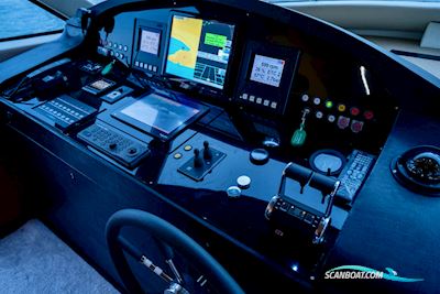 Fashion 68 HARD TOP Motorboat 2008, with MTU 1550 engine, Croatia