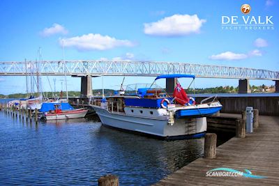 Feadship Custom Motorboat 1965, with Mercedes engine, Italy