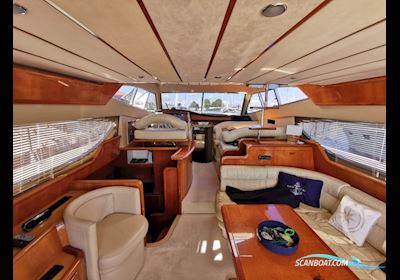 Ferretti 530 Fly Motorboat 2000, with Caterpillar 3196 engine, Italy