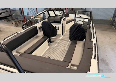 Finnmaster Husky R8 Motorboat 2022, with Yamaha engine, Sweden