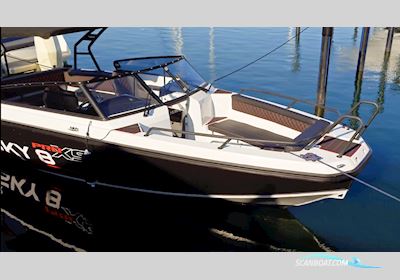 Finnmaster Husky R8 Motorboat 2026, with Mercury engine, Sweden