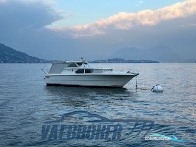 Fjord 32 cabin Motorboat 1973, with Volvo Penta engine, Italy