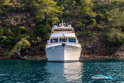 Fleming 75 Motorboat 2004, with Twin Caterpillar C18 1,000hp  With Direct And 4 Bladed Propellers engine, Spain