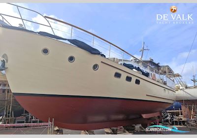 Fleur de Lys 58 Motorboat 1961, with Rootes Listler engine, Portugal