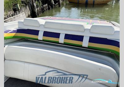 Formula 353 Fast Tech Motorboat 2000, with Mercury Mercruiser Mag 496 engine, Finland