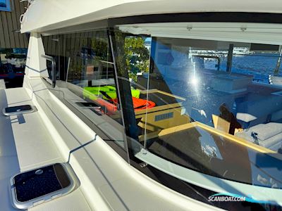 Fountaine Pajot Motorcatamaran MY 37 Motorboat 2018, with Volvo engine, Germany