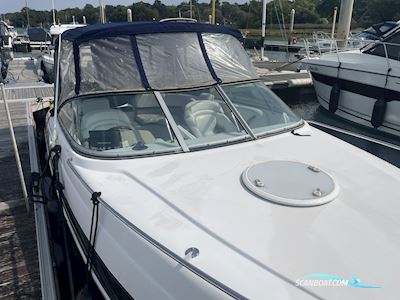Four Winns 255 Sundowner Motorboat 2006, with Volvo Penta engine, United Kingdom