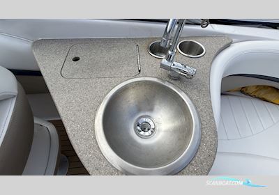 Four Winns 255 Sundowner Motorboat 2006, with Volvo Penta engine, Sweden