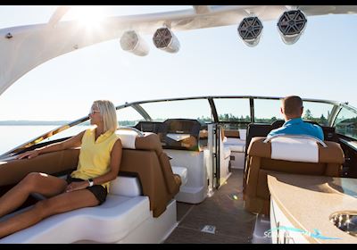 Four Winns H290 OB Motorboat 2024, with Mercury engine, Denmark