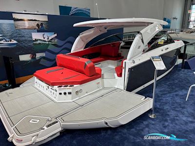 Four Winns H9 Bowrider Motorboat 2026, with Mercruiser engine, The Netherlands