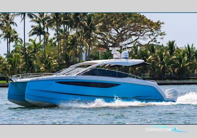 Four Winns TH36 Motorboat 2024, with Mercury engine, The Netherlands