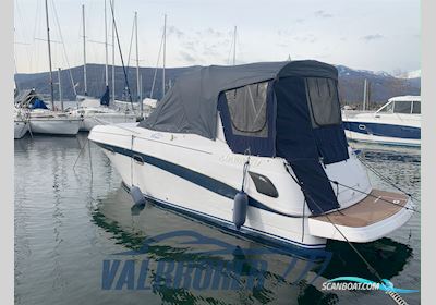 Four Winns Vista 268 Motorboat 2005, with Volvo Penta 5.7 GI-DP/S engine, Italy