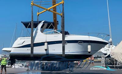 Four Winns Vista 268 Motorboat 2003, with Volvo Penta 5.7 Gi/DP-S1 engine, Italy