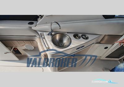 Four Winns Vista 278 Motorboat 2006, with Volvo Penta 5.7 Gi engine, Italy