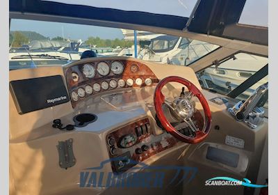 Four Winns Vista 328 Motorboat 2005, with Volvo Penta 5.0 Gxi/DP-S engine, Italy