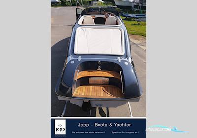 Frauscher 757 St. Tropez Motorboat 2006, with VW Turbo Diesel 6 Zylinder, 2,9 C engine, Germany