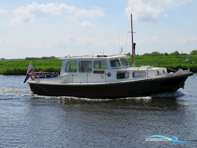 Gillissen Vlet 9.70 OK Motorboat 1972, with Peugeot Diesel engine, The Netherlands
