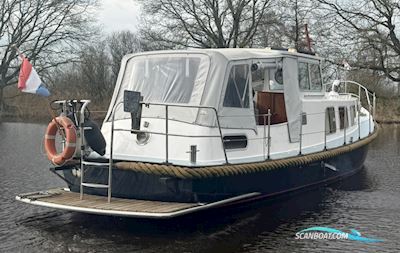 Gillissenvlet 1050 Okak Motorboat 1975, with Ford engine, The Netherlands