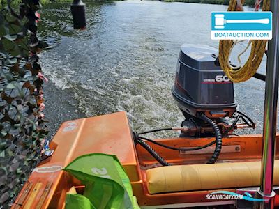 Glastron Bow Motorboat 1986, with Yamaha engine, The Netherlands
