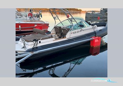 Goldfish 28 Motorboat 2002, with Mercury Racing 800 Efi engine, Sweden