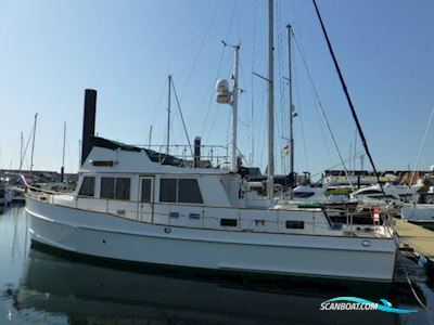 Grand Banks 42 Motorboat 2003, with Caterpillar engine, United Kingdom