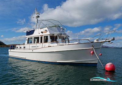 Grand Banks 46 Classic Motorboat 2004, with Caterpillar 3126 engine, United Kingdom
