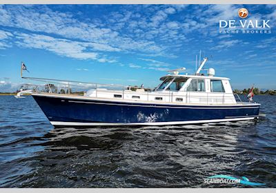 Grand Banks 49 Eastbay SX Motorboat 2000, with Caterpillar engine, The Netherlands