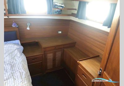 Grand Banks MY 42 Motorboat 1991, with Cummins engine, France