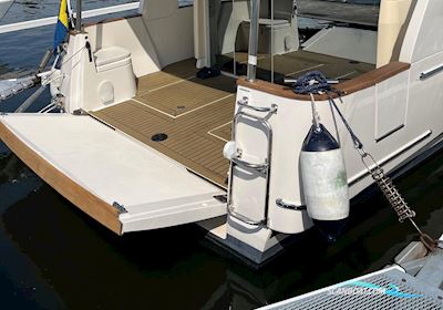 Greenline 33 Hybrid Motorboat 2010, with Volkswagen engine, Sweden